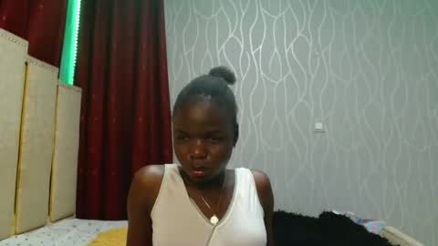 Snapshot of lovelent_shaz chatting on 01/31/26, 07:11 Shaz online show from 01/31/26, 07:11