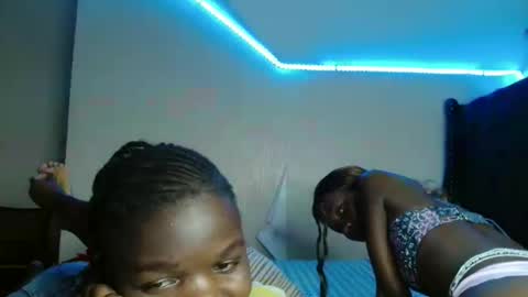 Snapshot of lovelent_shaz chatting on 02/20/26, 04:29 Shaz online show from 02/20/26, 04:29