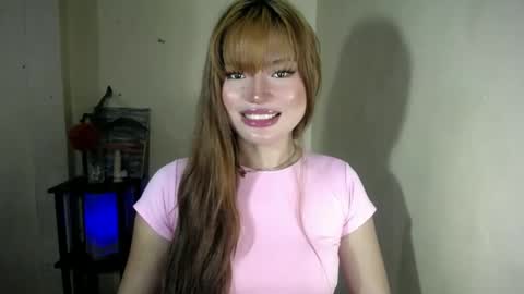Snapshot of lovelily_xoxo chatting on 03/19/26, 09:19 lovelily_xoxo online show from 03/19/26, 09:19