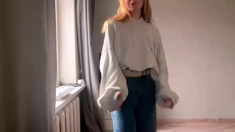 Ella online show from 12/15/25, 06:17