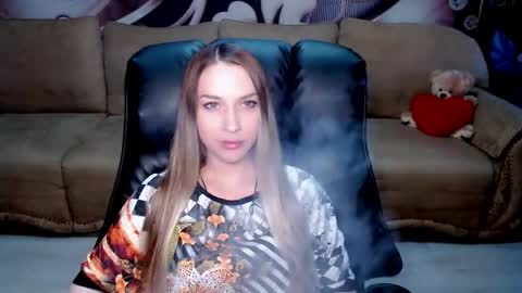 private open online show from 04/18/26, 01:26