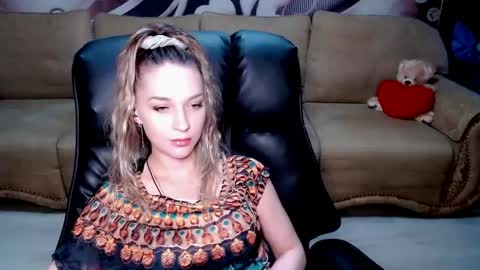 private open online show from 05/07/26, 03:28