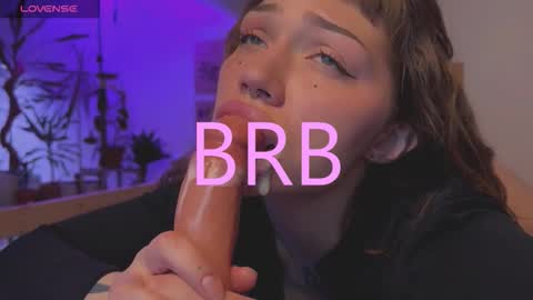 Elsa online show from 09/22/25, 04:36