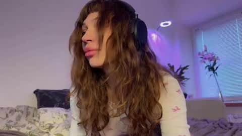 Elsa online show from 12/03/25, 10:57