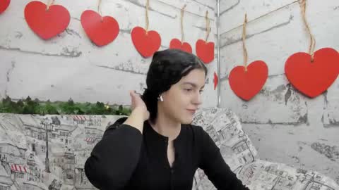 Snapshot of lovely__audrey chatting on 12/20/25, 05:47 lovely__audrey online show from 12/20/25, 05:47