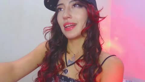 Snapshot of lovely_akira_xwx chatting on 02/13/26, 06:31 Tami online show from 02/13/26, 06:31