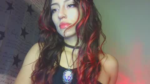 Snapshot of lovely_akira_xwx chatting on 02/17/26, 05:04 Tami online show from 02/17/26, 05:04