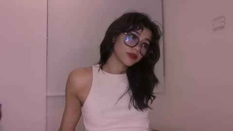 Allyson 3 online show from 10/02/25, 12:17