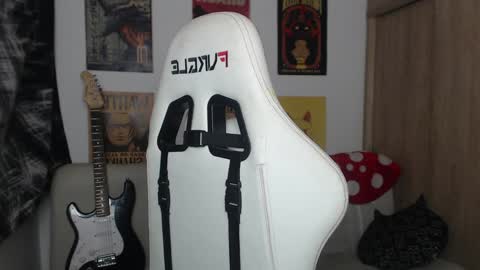 Cassie online show from 01/02/25, 09:50