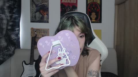 Cassie online show from 01/30/25, 08:21