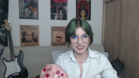 Cassie online show from 02/01/25, 11:06