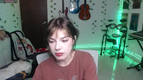 Cassie online show from 11/19/25, 09:48