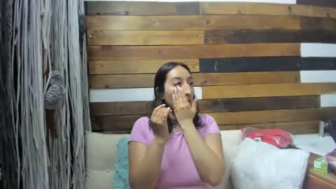 Chloe online show from 01/29/25, 10:16