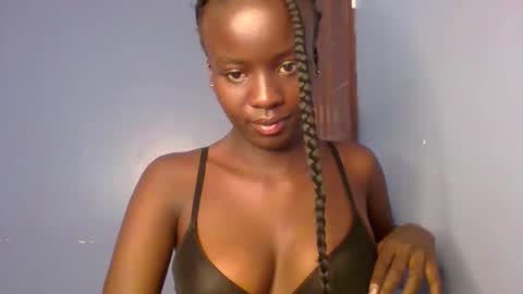 Choco online show from 02/11/26, 08:25