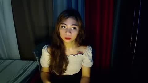 Snapshot of lovely_cummerx chatting on 09/18/25, 12:34 JAM online show from 09/18/25, 12:34