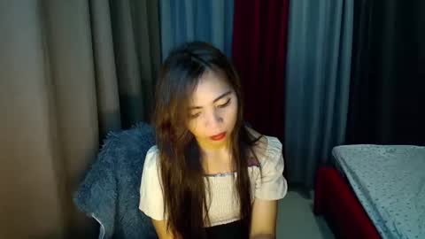 Snapshot of lovely_cummerx chatting on 10/01/25, 02:50 JAM online show from 10/01/25, 02:50