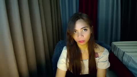 Snapshot of lovely_cummerx chatting on 11/19/25, 06:41 JAM online show from 11/19/25, 06:41