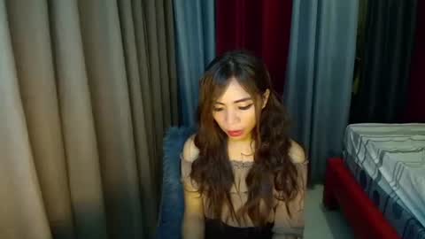 Snapshot of lovely_cummerx chatting on 11/29/25, 12:35 JAM online show from 11/29/25, 12:35