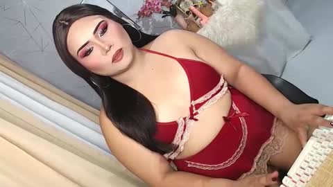 Lovely Dale online show from 12/19/25, 02:57