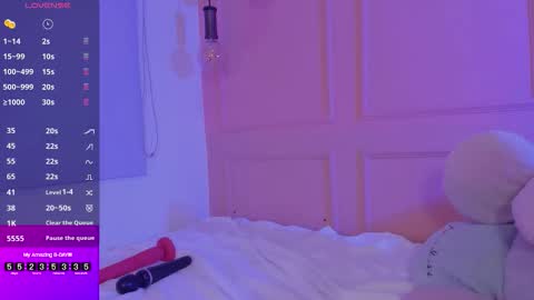 Emma online show from 09/27/25, 01:05