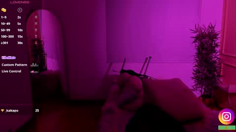 Emma online show from 05/04/26, 01:07
