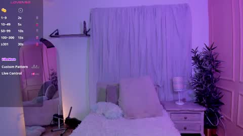 Emma online show from 06/27/26, 01:50