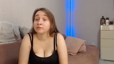 Lovely Hayley online show from 01/11/25, 10:18