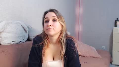 Snapshot of lovely_hayley chatting on 01/31/26, 10:41 Lovely Hayley online show from 01/31/26, 10:41