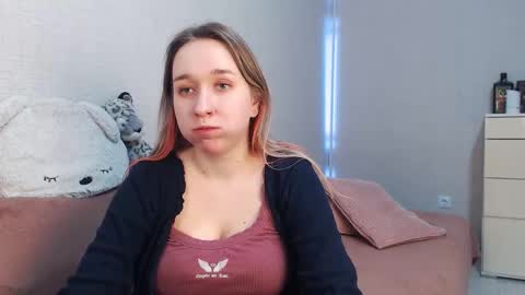 Snapshot of lovely_hayley chatting on 02/14/26, 10:50 Lovely Hayley online show from 02/14/26, 10:50