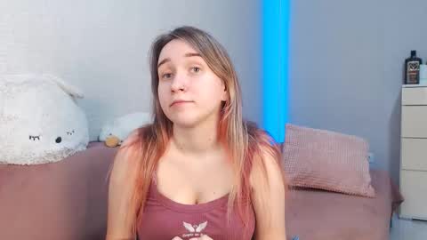 Snapshot of lovely_hayley chatting on 02/16/26, 09:44 Lovely Hayley online show from 02/16/26, 09:44