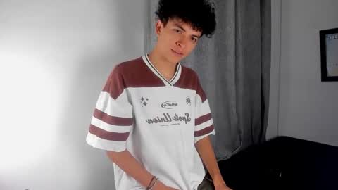 Snapshot of lovely_horny713 chatting on 04/20/26, 11:02 Salo online show from 04/20/26, 11:02