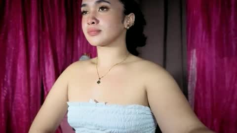Snapshot of lovely_kurtny04 chatting on 01/14/26, 04:12 LOVE online show from 01/14/26, 04:12
