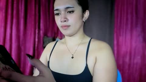 Snapshot of lovely_kurtny04 chatting on 03/23/26, 04:38 LOVE online show from 03/23/26, 04:38
