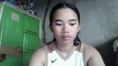 Snapshot of lovely_marie572336 chatting on 05/05/26, 10:40 lovely_marie572336 online show from 05/05/26, 10:40