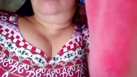 Snapshot of lovely_orchid chatting on 12/23/24, 02:35 lovely_orchid online show from 12/23/24, 02:35