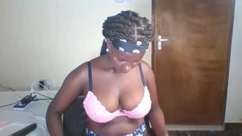 Snapshot of lovely_princes1 chatting on 01/29/25, 11:14 I am witty online show from 01/29/25, 11:14