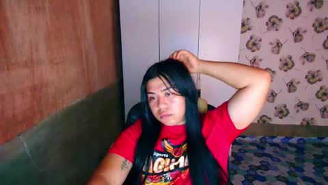 lovely_ricaxxx online show from 10/21/25, 04:41
