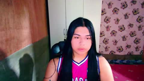 lovely_ricaxxx online show from 10/29/25, 04:59