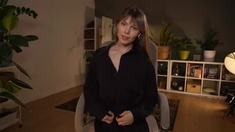 Snapshot of lovely_tammy chatting on 05/13/26, 12:24 Very miss youWill be back soon Tammy online show from 05/13/26, 12:24