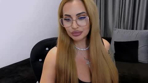 PrAllinXXXa online show from 11/24/25, 12:10