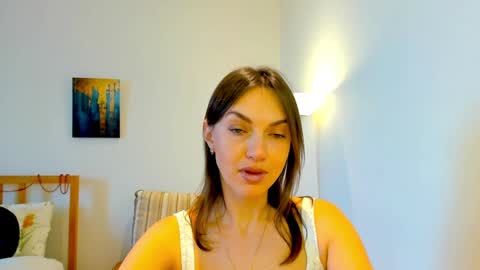 Snapshot of lovelyeemia chatting on 12/23/24, 07:17 Mia online show from 12/23/24, 07:17