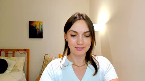 Snapshot of lovelyeemia chatting on 12/27/24, 05:48 Mia online show from 12/27/24, 05:48