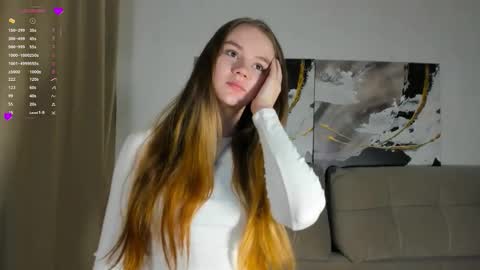 lovelygracee online show from 09/22/25, 05:15