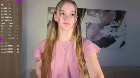 lovelygracee online show from 10/25/25, 01:40