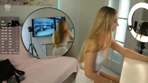 lovelygracee online show from 06/17/26, 03:02