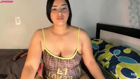 Snapshot of lovelykendall chatting on 09/18/25, 12:07 Kendall  online show from 09/18/25, 12:07