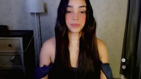 Snapshot of lovelylaiza chatting on 07/03/26, 10:54 Cutie Laiza online show from 07/03/26, 10:54