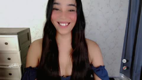 Snapshot of lovelylaiza chatting on 07/20/26, 10:39 Cutie Laiza online show from 07/20/26, 10:39