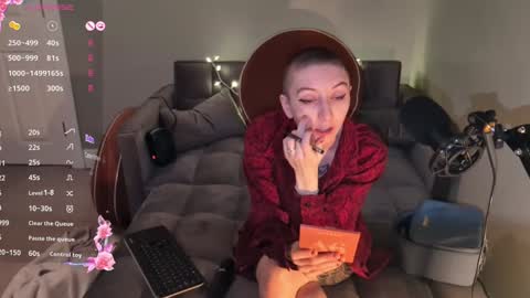 lovelylittlelucyy online show from 01/25/25, 03:51