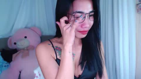 Snapshot of lovelymae18 chatting on 12/04/24, 11:57 lovelymae18 online show from 12/04/24, 11:57